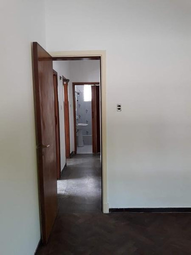 Imagen 3 de 10 de Casa - Merlo