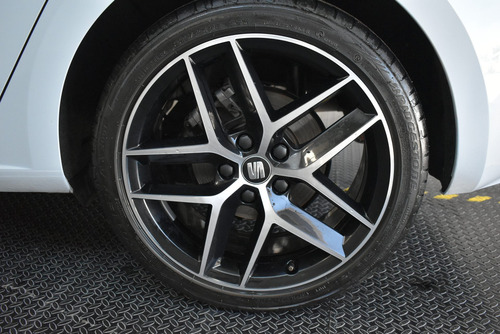 Imagen 10 de 14 de Seat Leon Fr 1.4tsi 150hp Tm 2020
