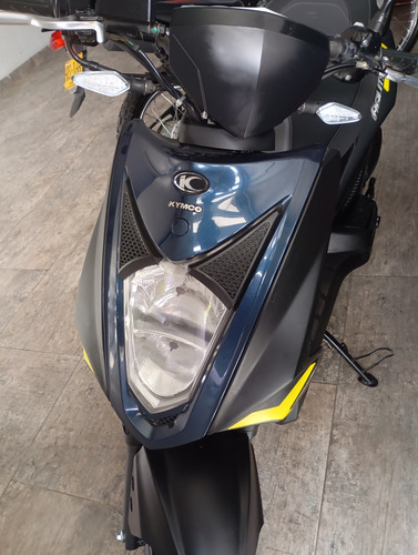 Moto Kymco Agilyti Go En Super Buen Estado Color Azul Oscuro