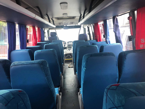 Marcopolo V8