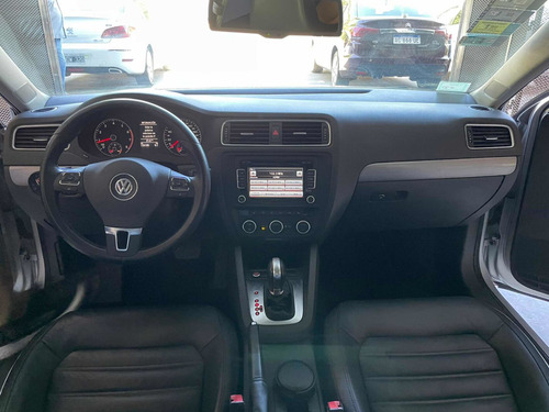 Imagen 14 de 14 de Volkswagen Vento 2014 2.0 Sportline Tsi 200cv Bi-xenon Dsg