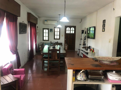 Imagen 3 de 14 de Excelente Vivienda Para Dos Familias