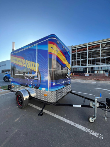 Al Trailers Food Trucks.