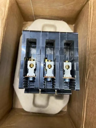 Interruptor Termomagnetico Square D 3x30amp Edb34030 Nueva