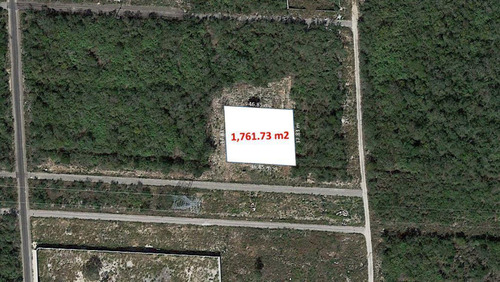 Terreno De 1,761.73 M2 En Chablekal Mérida Yucatán