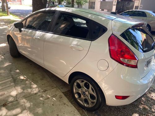 Ford Fiesta Kinetic 1.6 Design 120cv Titanium