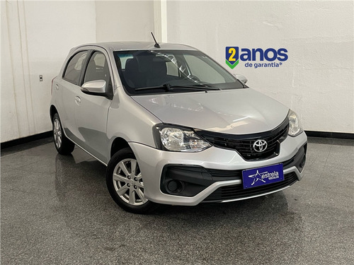 Toyota Etios 1.5 X PLUS 16V FLEX 4P AUTOMÁTICO