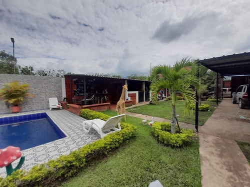 Santa Elena - Casa Campestre En Venta