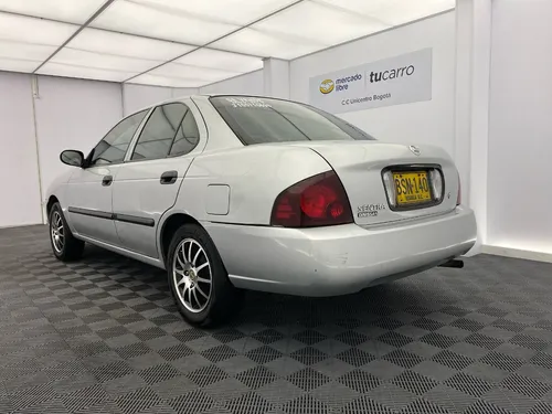 Nissan Sentra 1.8 SD