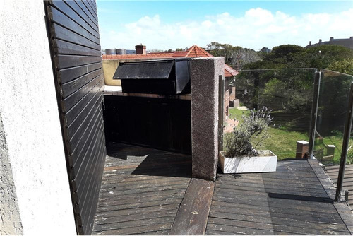 Imagen 10 de 15 de Venta Dpto. 3 Amb. Vista Al Mar. Las Gaviotas