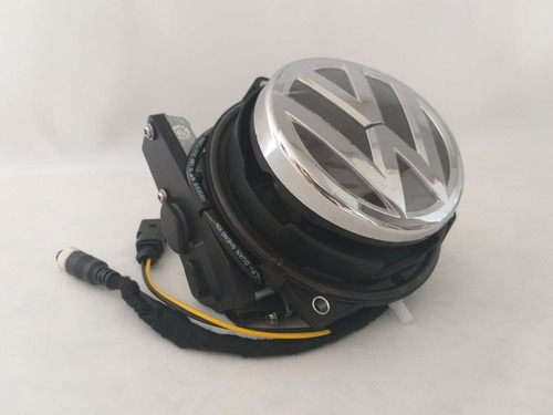 Câmera De Ré Retrátil Vw Nova Saveiro Cross / Robust