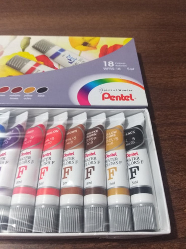 Imagen 4 de 4 de Colores Pinturas Acuarelas 18 Tubos Oferta Pentel Acuarela