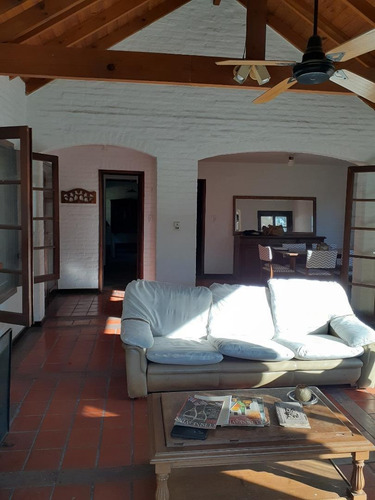 Imagen 8 de 14 de Muy Buena Casa Estilo Campo, Las Casuarinas Lujan.