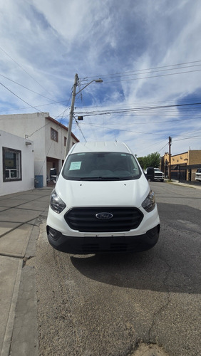 Ford Transit 2.2 Van Larga Techo Alto Custom Mt