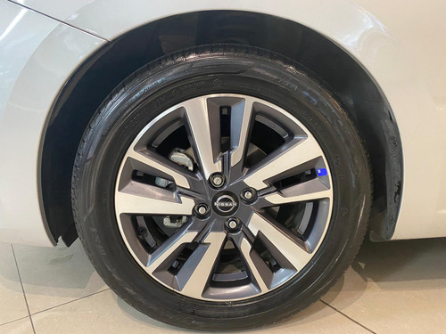Nissan Versa 1.6 Advance Cvt