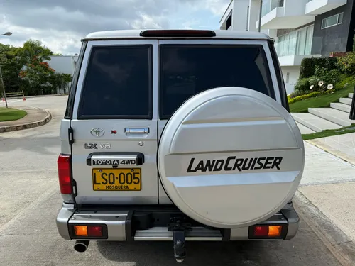 Toyota Land Cruiser Vdj76 Lx 2022 Diesel V8 Blindada