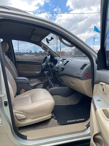 Toyota Fortuner 2.7l