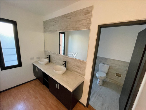 Imagen 16 de 23 de Oportunidad En Venta! La Carolina. Compra Dos Propiedades Por Usd 175.000!!!