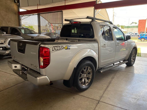 Nissan Frontier 4.0 Pro-4x V6 4x2 Mt