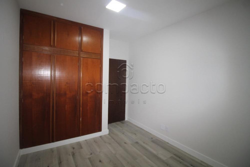 Imagem 10 de 10 de Apartamentos - Ref: V15973