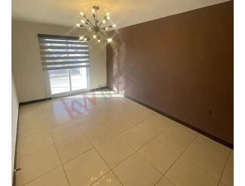 Al Sur Casa Con Recamara En Planta Baja