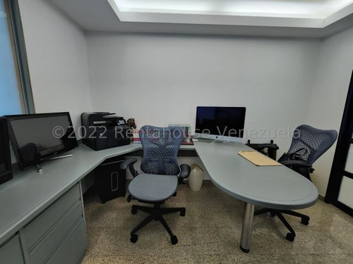Imagen 6 de 13 de Mayerling Gonzalez Bm Vende Oficina Comercial En El Rosal Mls #22-28643