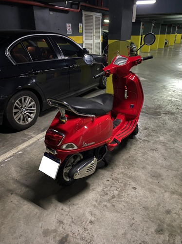 Imagen 11 de 16 de Moto Scooter Piaggio Vespa Vxl 150 2018 1 Mano 900 Km Roja