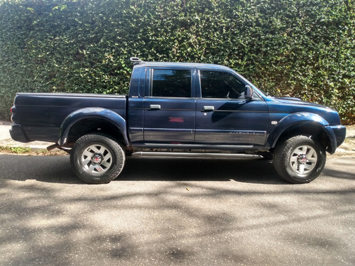 Mitsubishi L200 2.5 Sport Hpe Cab. Dupla 4x4 Aut. 4p