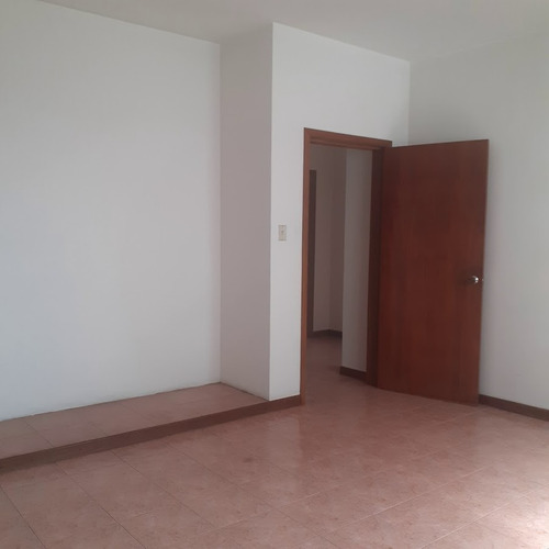 Imagen 17 de 28 de Apartamento En Venta Pueblo Arriba Guarenas Estado Miranda 217m2