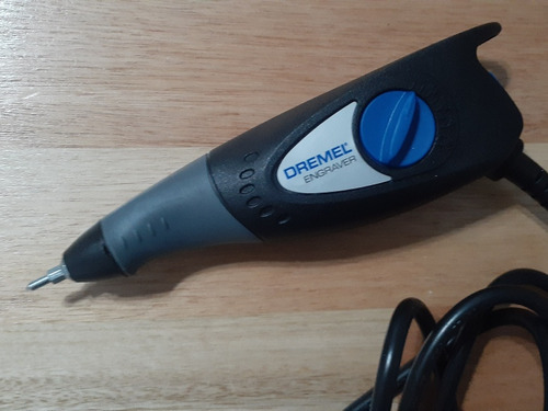 Grabador Eléctrico Dremel 290-01 + Antiparras