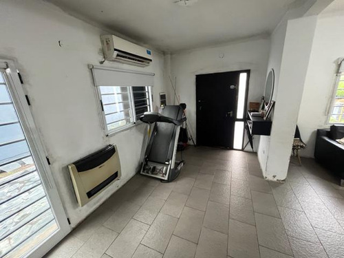 Casa Con Piscina Y Hermoso Parque