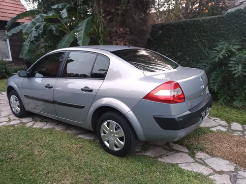 Renault Mégane Ii 1.6 Confort Plus 2007