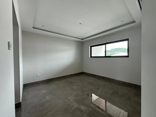 Casa En Venta En Fuentes Del Valle En San Pedro Garza García