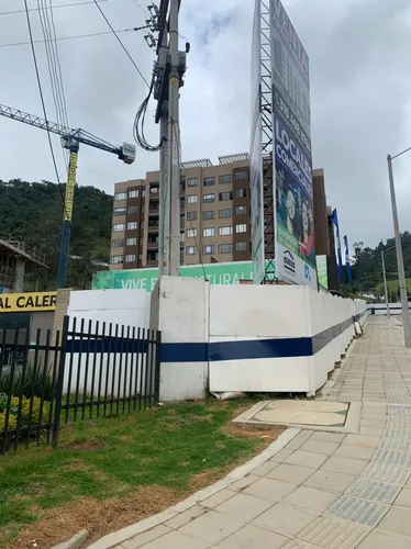 Local En Venta En La Calera. Cod V52149