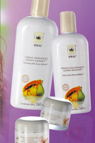 Imagen 2 de 2 de Idealcrema Nutritiva Noche Cofrealwaysradiant(60g)