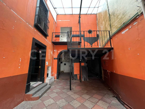 Renta De Local Comercial En Andador 16 De Septiembre