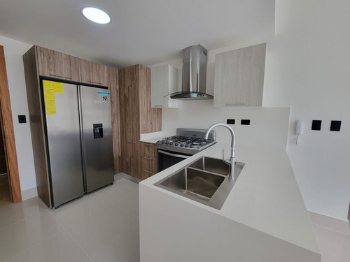 Alquilo Apartamento 1 Habitación Con Lb, Serralles