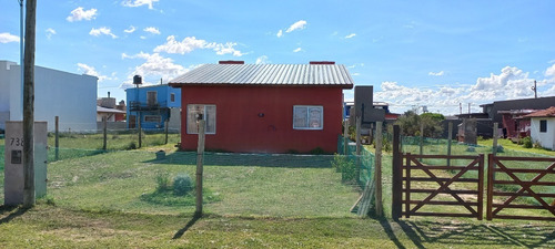 Imagen 10 de 17 de Alquiler Cabañas A 1 Cuadra Del Mar Santa Clara - Camet Norte