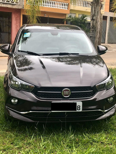 Fiat / Cronos Precision 1.8 Automático - Vermelho Marsala