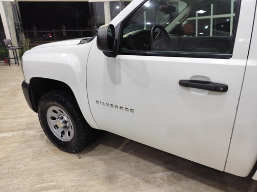 Chevrolet Silverado Ls