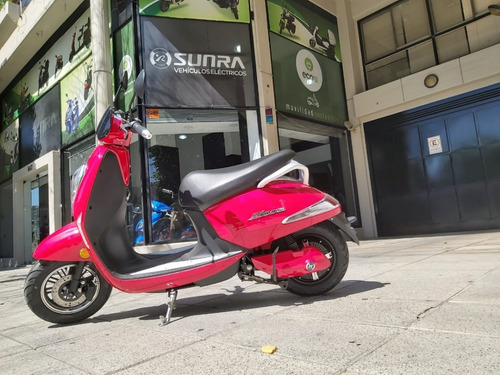 Imagen 4 de 22 de Moto Electrica Sunra Grace Toda Financiada Quedan Tres D