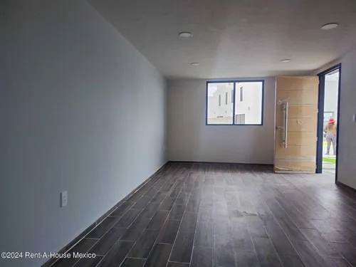 Casa En Venta En Fraccionamiento Vientos Del Sur Tolcayuca Gis 25-705