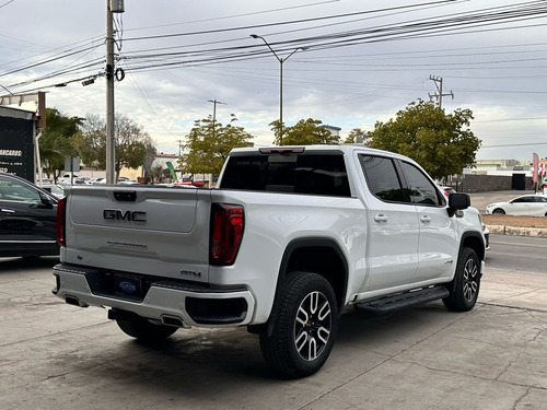GMC Sierra 5.3 V8 At4