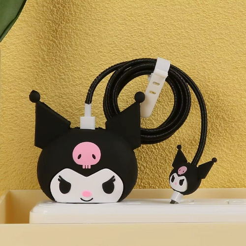 Protector Case Silicon Cargador Compatible Iphon Kuromi Blak