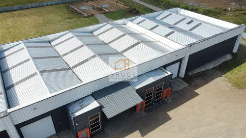 Bodega 1.857 M2 En Arriendo En La Unión Ruta 5