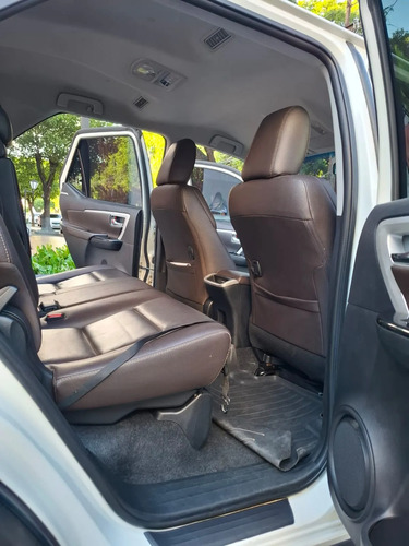 Toyota Fortuner 2.7L 4X2 At