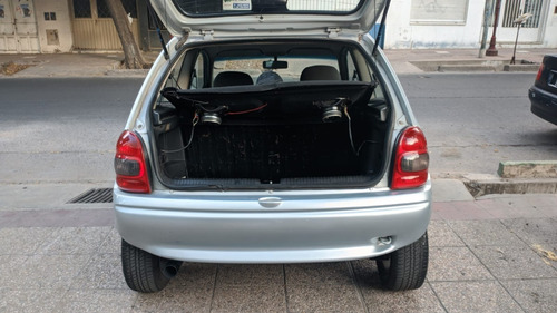 Chevrolet Corsa 1.6 Gl Aa Dh