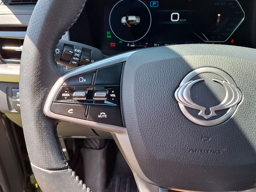 SsangYong Musso LIMITED PLUS 2.2 4X4 AT