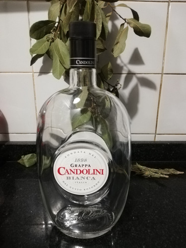 Botella Vacía Grappa Candolini Bianca