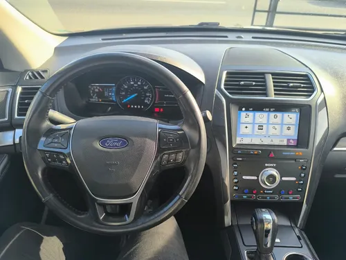 Ford Explorer Limited 19 Panoramic